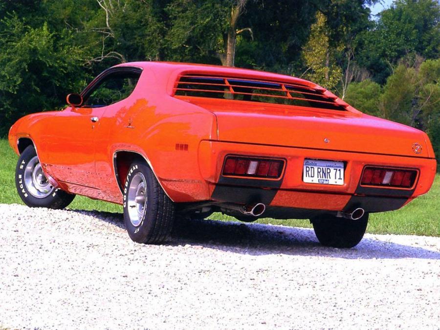  Plymouth Road Runner 383 1971 года  (фото 6 из 9)